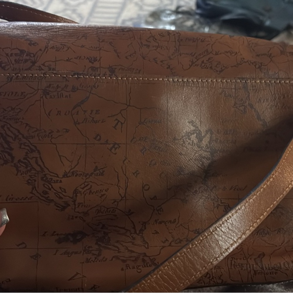 Patricia Nash signature map purse.